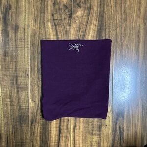 Arc’teryx Purple Neck Warmer